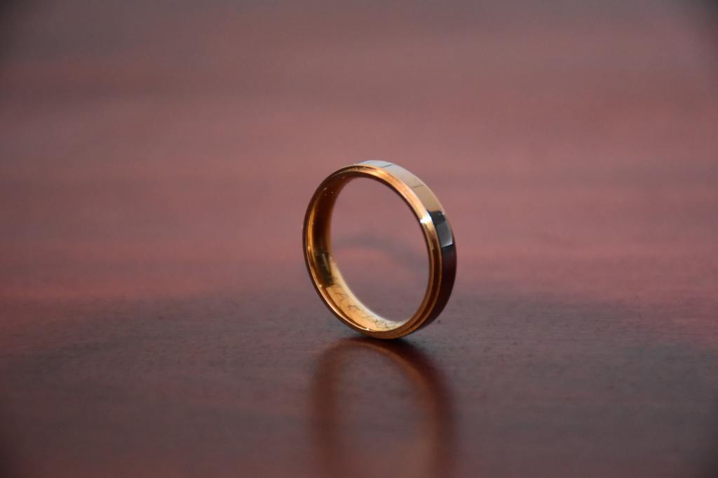 A gold ring.
